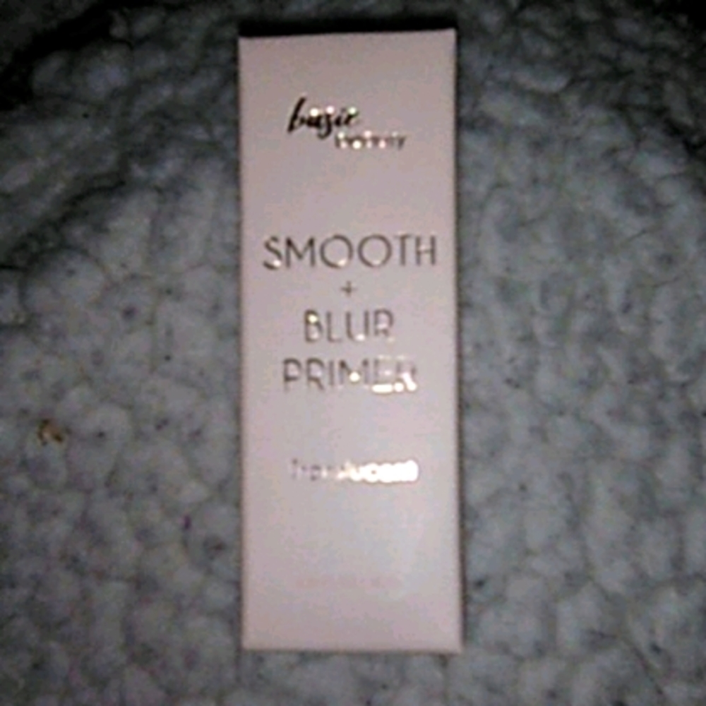 Basic beauty smooth and blur primer translucent